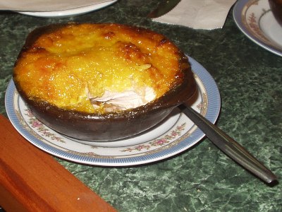 This is Chilean food (Pastel de Choclo).