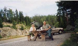 Janet og Olav p rasteplass i Gol i Hallingdal, 2001.